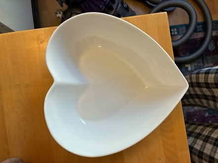 Photo of free M&S big heart shaped bowl (Waterloo) #1