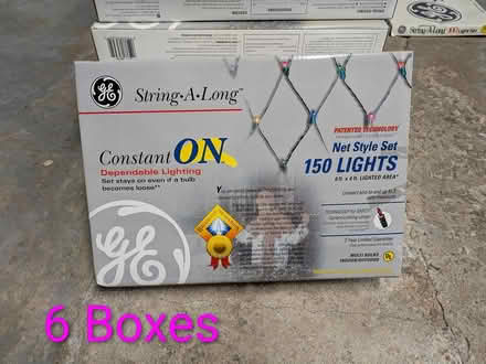 Photo of free 20 Boxes of holiday lights (W. Hiawatha Trail, Mt Prospect) #4