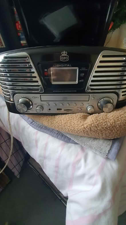 Photo of free Stereo (Haughton Green) #4