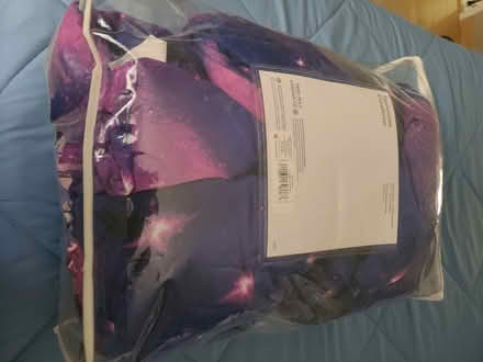 Photo of free Twin Comforter (South of 10th in Gilroy) #2