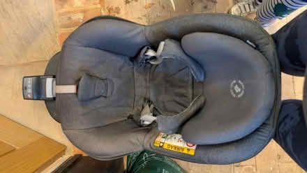 Photo of free Car seat and base (University Area RG1) #1