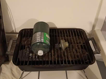 Photo of free Char-broil table top gas grill (Beacon Hill) #1