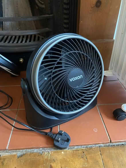 Photo of free Small fan (Earlsfield SW18) #1