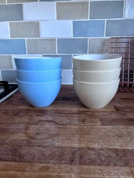 Photo of free 6 Smart, Matching Bowls - Good Condition (Langney BN23) #1