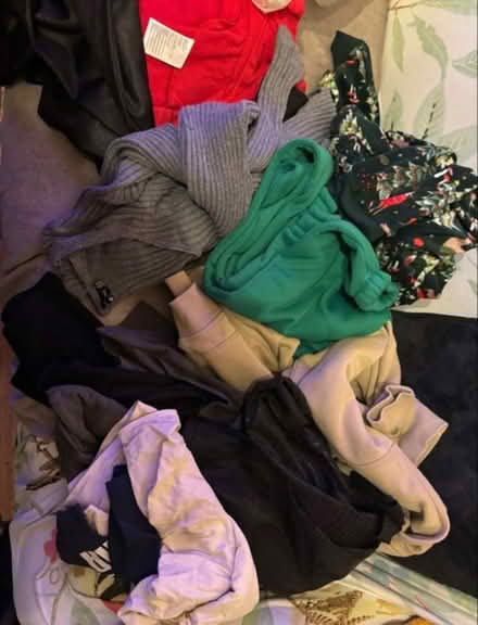 Photo of free Ladies clothes (W10 nottinghill) #1