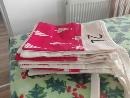 Photo of free Advent bunting with pockets. New (GL6) #2