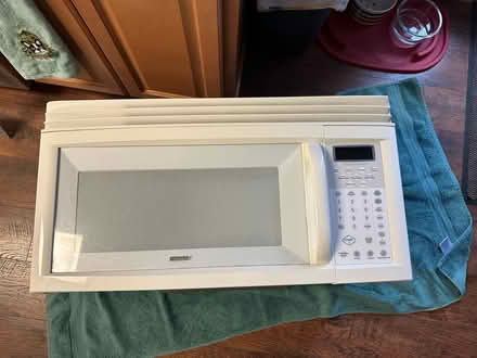 Photo of free Kenmore Over the Stove Microwave (Downers Grove South Side) #1