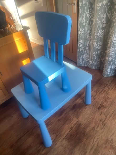 Photo of free Child's table and chair (MK14 - Stantonbury) #1