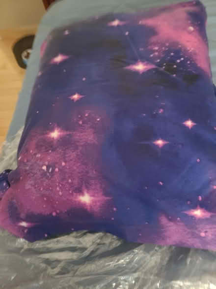 Photo of free Twin Comforter (South of 10th in Gilroy) #3