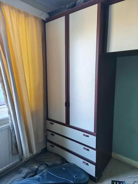 Photo of free Wardrobe (TN39 4JT) #1