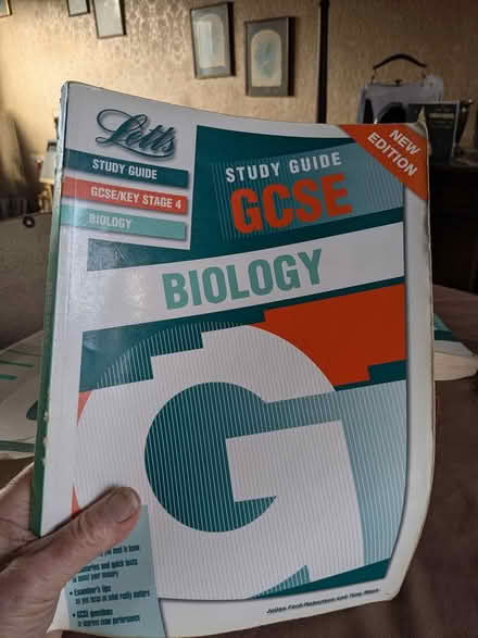 Photo of free Key Stage 4 Science revision guides (Parracombe) #2