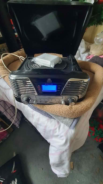 Photo of free Stereo (Haughton Green) #1