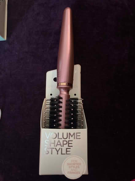 Photo of free Brand new hair brush Babyliss (Wokingham RG40) #1