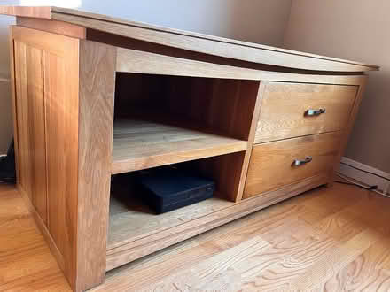 Photo of free Large tv unit (oak) (Oxford, OX4 7) #1