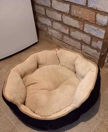Photo of free Large Cat Bed (Heaton Moor SK4) #1