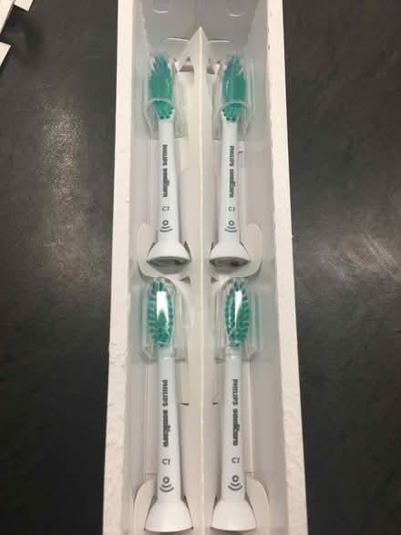 Photo of free 4 Philips Sonicare electric toothbrush heads (Pittville GL50) #2