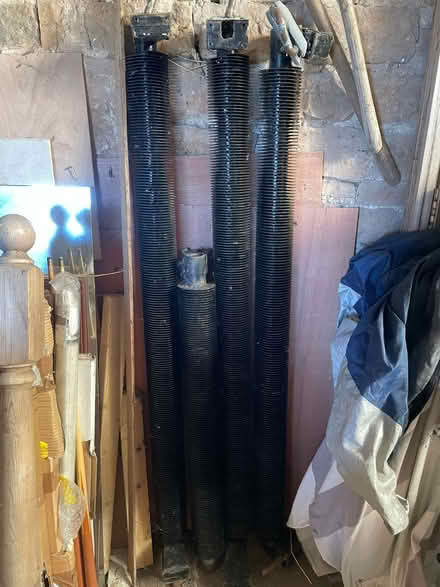 Photo of free finned radiators with stands (Dundon TA11) #1