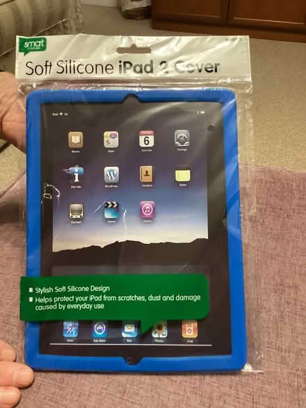 Photo of free iPad 2 Cover (ME13) #1