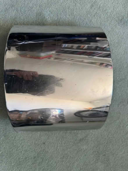 Photo of free Curved Stainless steel vase (SE11) #2