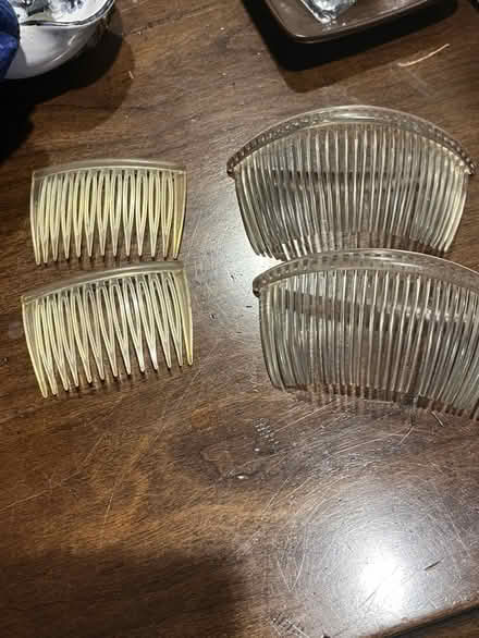 Photo of free 4 hair combs (Prospect and DeAnza) #1