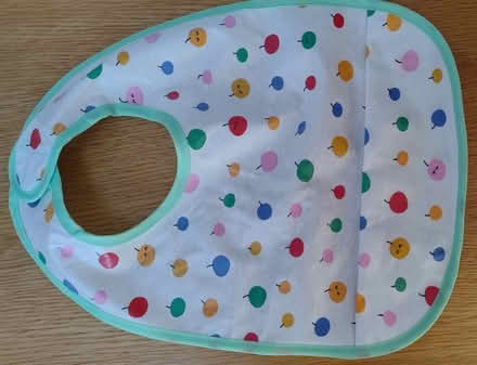 Photo of free Infant bibs and drinking cups (Sherfield on Loddon, RG27 0) #2
