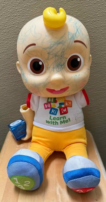 Photo of free Battery-operated doll, arm missing (Valencia Avenue, Sunnyvale) #1
