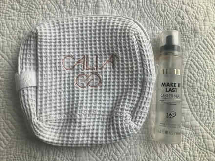Photo of free Makeup Bag and Makeup Finisher (Brooklyn) #1