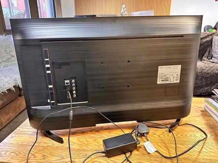 Photo of free 32inch LED tv (Windsor SL4) #3