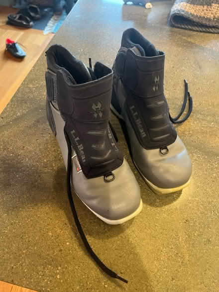 Photo of free Kids Nordic ski boots size 36 (East somerville ma) #1