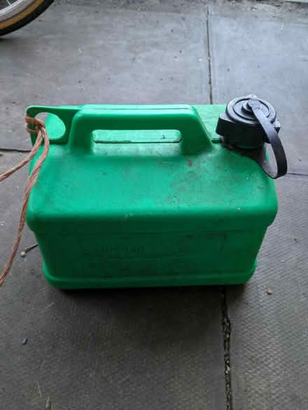 Photo of free Petrol can (Fry’s Hill OX4) #1