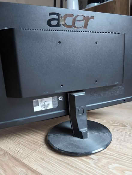 Photo of free Monitor (Sunningdale SL5) #1