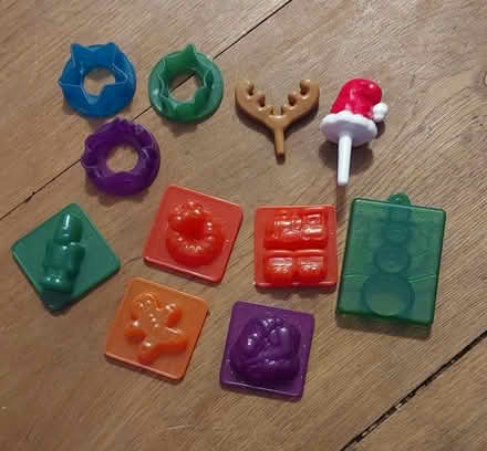 Photo of free Playdoh and accessories (Clapham (SW4)) #3