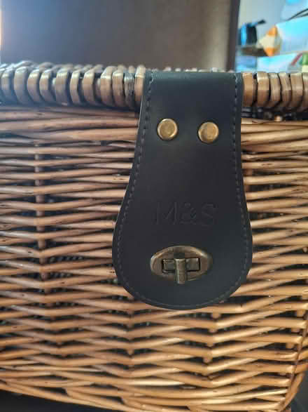 Photo of free Wicker Hamper Basket (Woodseats, S8 0) #3