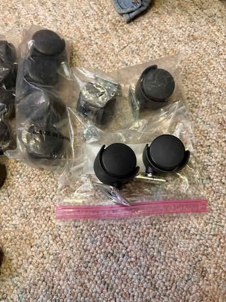 Photo of free An assortment of stuff (Fremont) #2