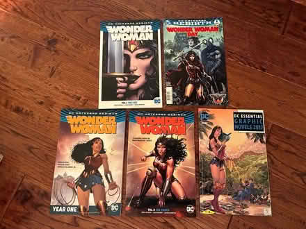 Photo of free Wonder Woman graphic novels (Bronte area) #1