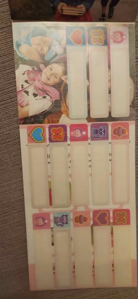 Photo of free Labels (Burhamthorpe & Robert Speck) #2