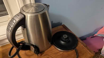 Photo of free Electric kettle Cuisinart (Vanier 32 Dunbarton court) #2