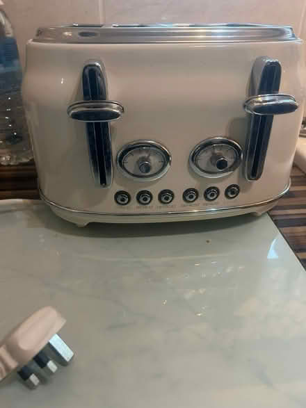 Photo of free Cream toaster (Cold Harbour OX1) #2