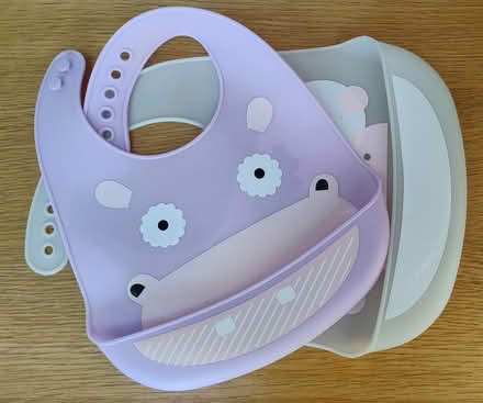 Photo of free Infant bibs and drinking cups (Sherfield on Loddon, RG27 0) #1