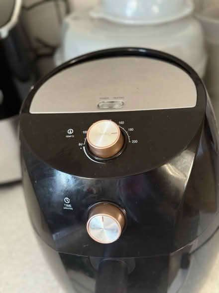 Photo of free Air fryer (Cuffley) #1