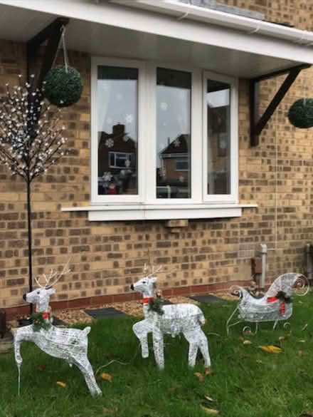 Photo of free Outdoor Christmas decoration. (Bowerhill SN12) #1