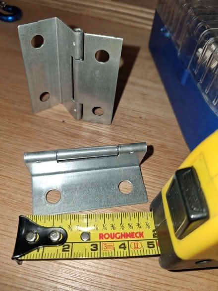 Photo of free X2 hinges (City of Bristol BS5) #1