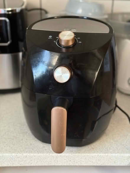 Photo of free Air fryer (Cuffley) #2
