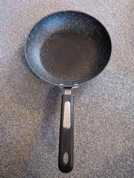 Photo of free 24 cm frying pan (Southsea PO5) #1