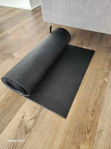 Photo of free Pilates reformer floor mat (Fort Lee NJ) #1