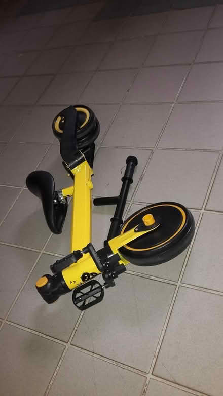 Photo of free Two Kids Tricycles (Queenstown, near MRT) #3