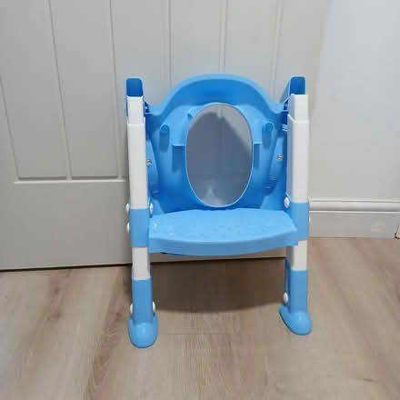 Photo of free Foldable Kid's Toilet Seat Steps (HA5 Eastcote Pinner) #2