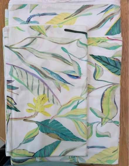 Photo of free Duvet covers and matching pillow cases (Beckenham BR3) #3