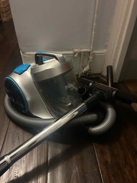 Photo of free vax pet vacuum. Working (East dulwich) #1