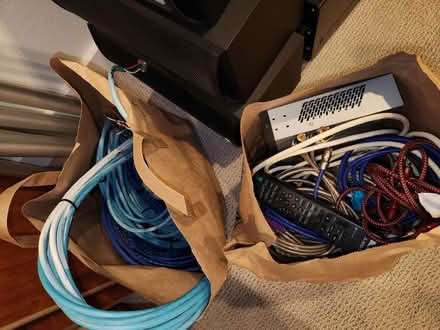 Photo of free Stereo equipment (Highpoint) #3